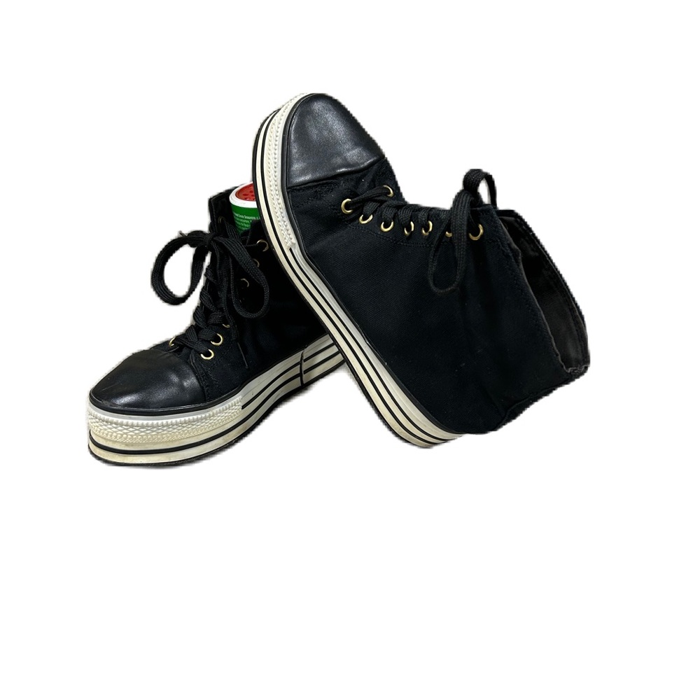 BDG. Women’s Platform Sneakers. Canvas. Black/White. Hi Top Size 10 Shoes